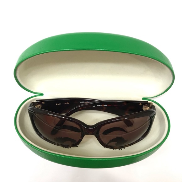 kate spade Accessories - Kate Spade “Party” Sunglasses (EUC)